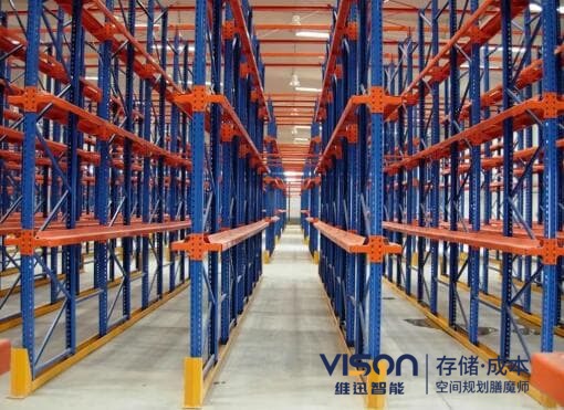 贯通式货架的承重是多少？(贯通式货架承重标准)