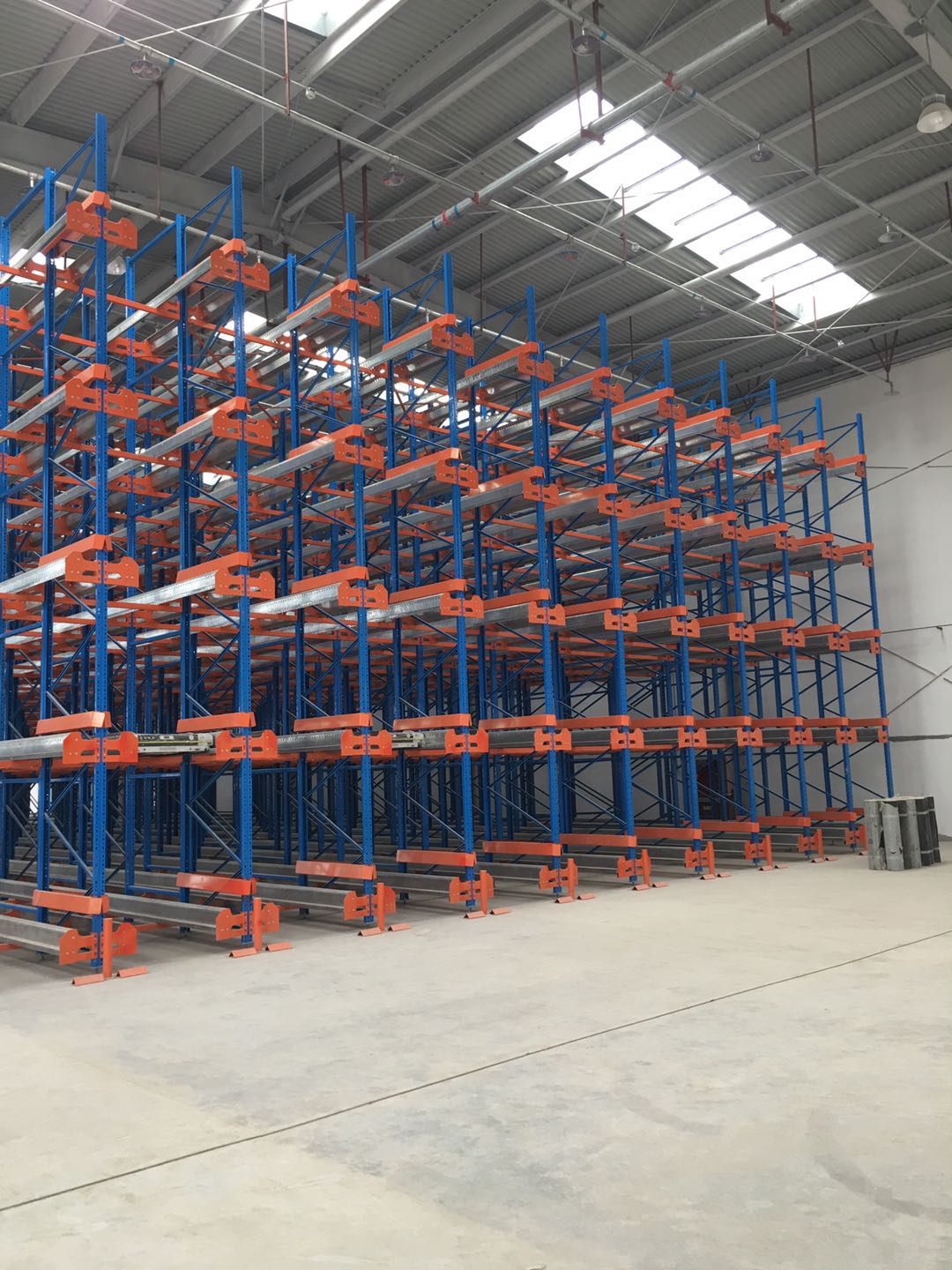 穿梭货架凭什么成为中小企业仓储升级选择？